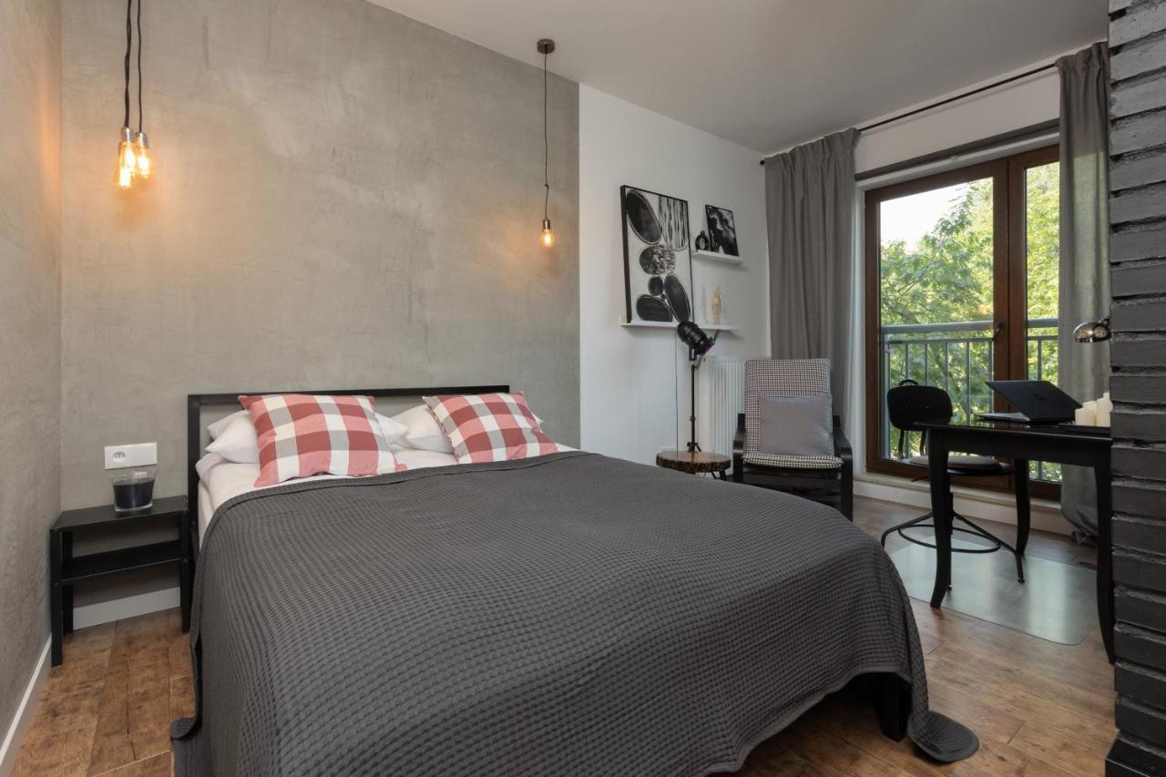 Stylish & Trendy 1 Bedroom Apartment Wola With Parking By Renters Warsawa Bagian luar foto